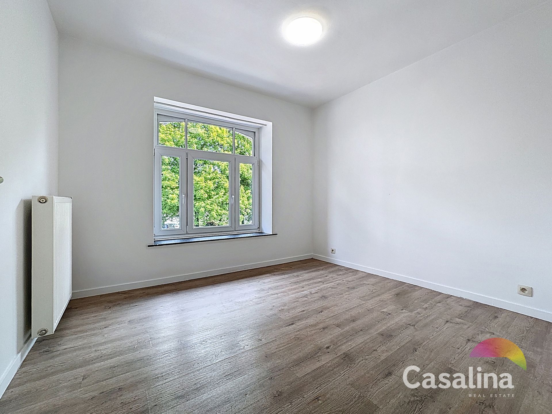 Mooi gerenoveerd 2-slaapkamer appartement te huur – Plasky foto 8