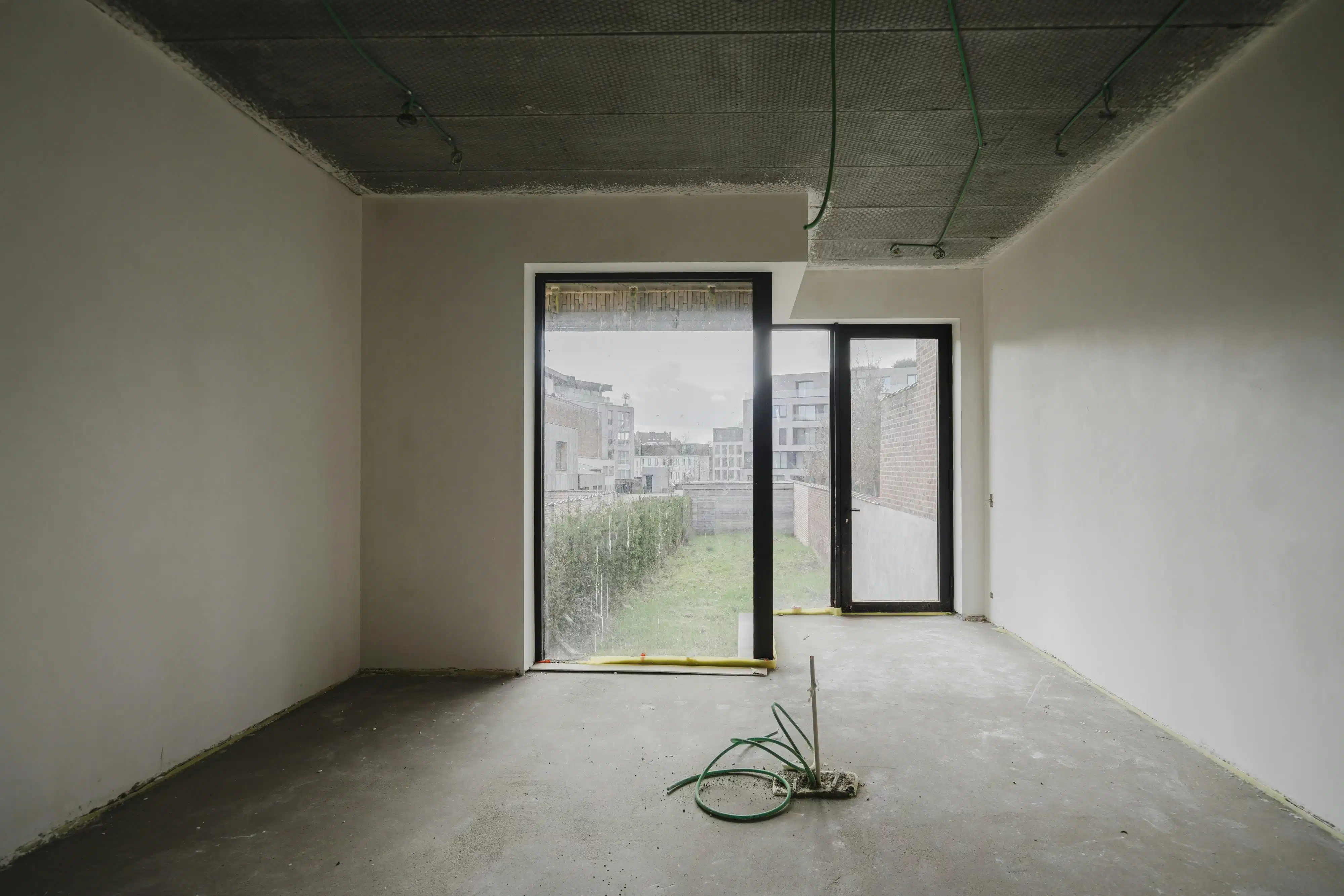 Instapklare nieuwbouwwoning op een toplocatie in Kortrijk foto 13