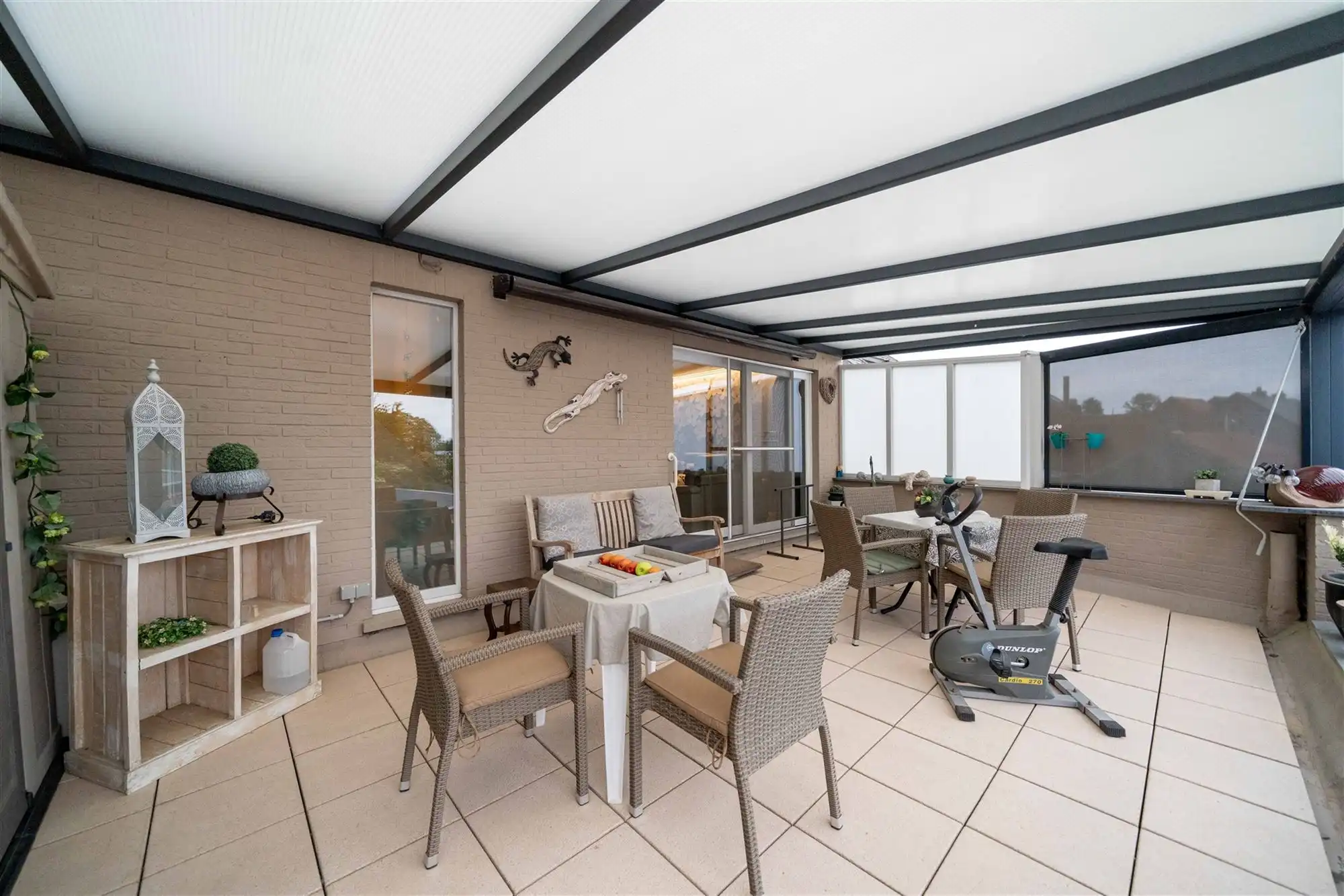 Prachtig handelspand met zaal en ruim appartement te koop! foto 56