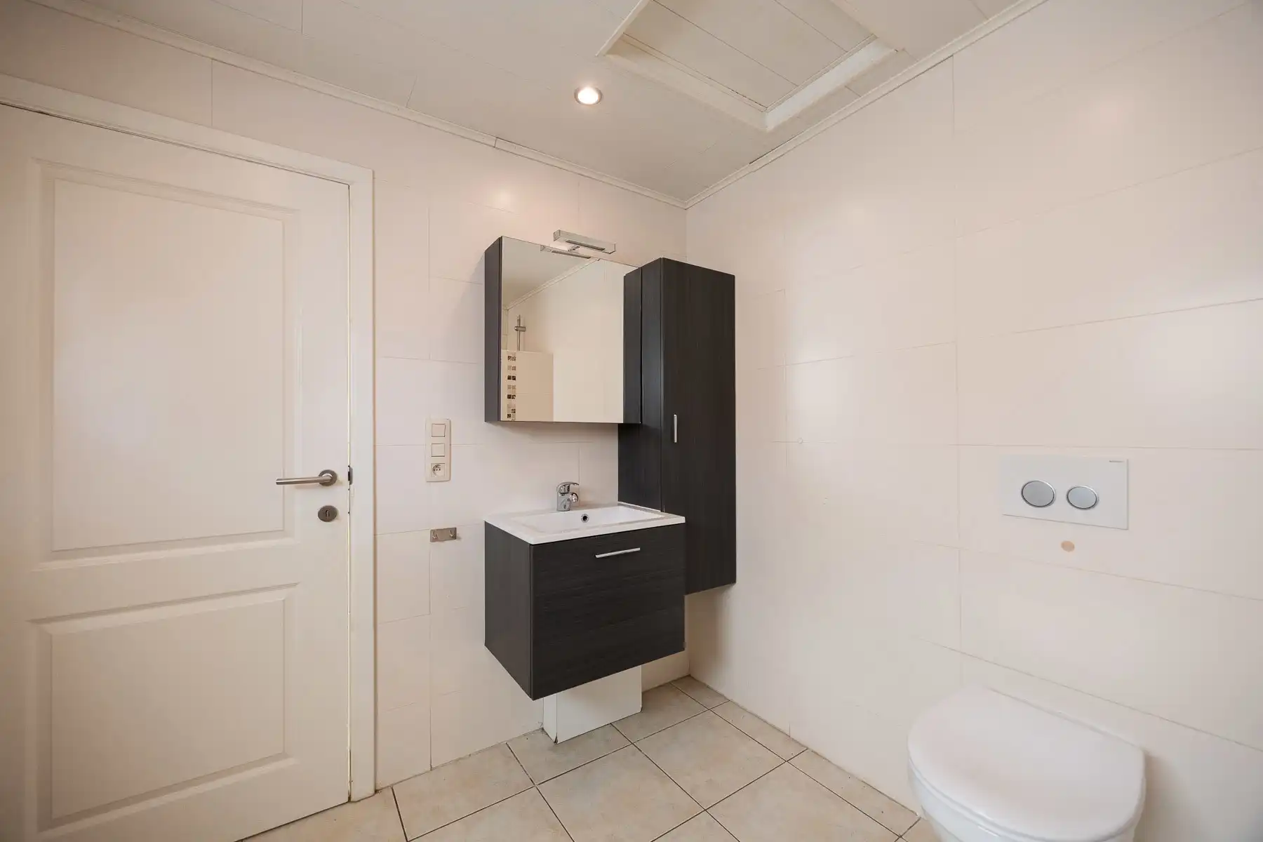 Leuke woning met grote tuin foto 14