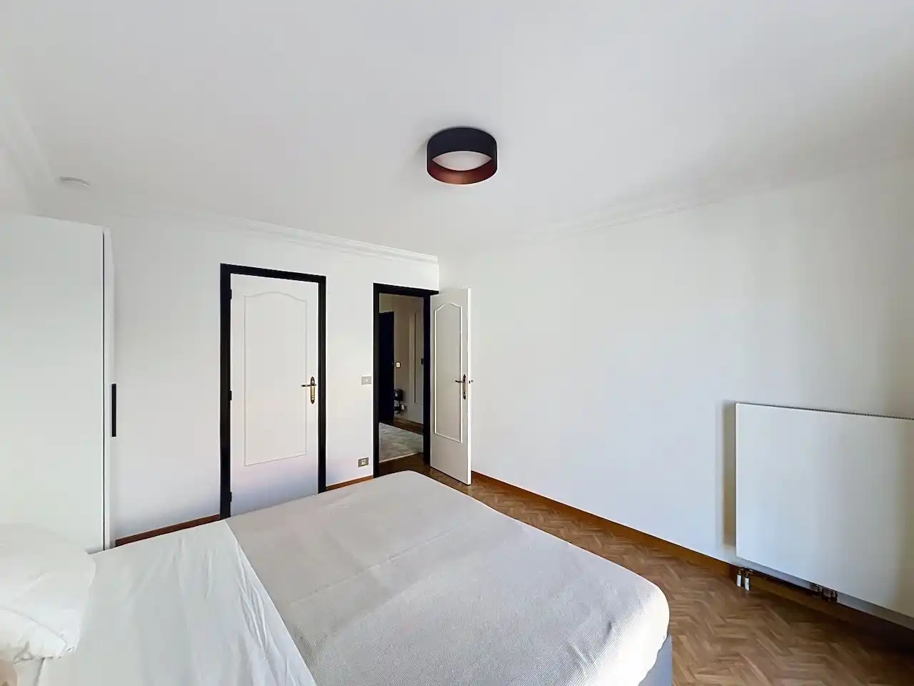 Tweede verblijf l gemeubeld twee slaapkamer appartement, gelegen op de Graaf d'Ursellaan. foto 18
