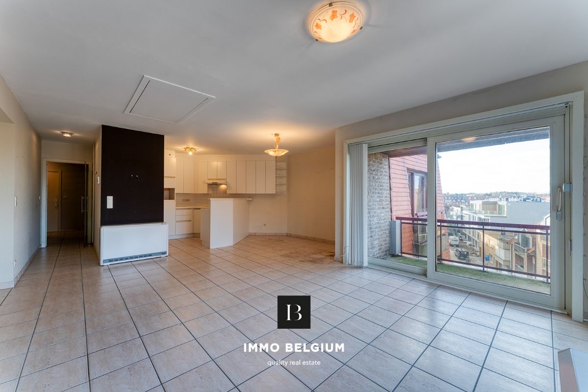 Ruim appartement met 3 slaapkamers in het centrum foto 4