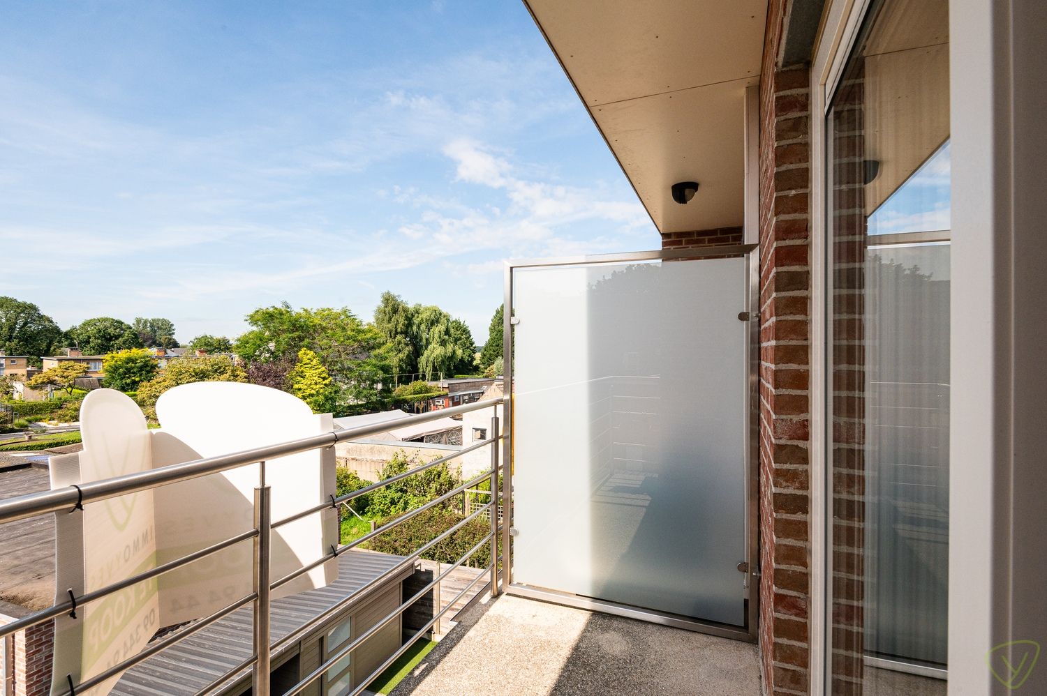 Instapklaar appartement met garage in het dorp van Adegem foto 17