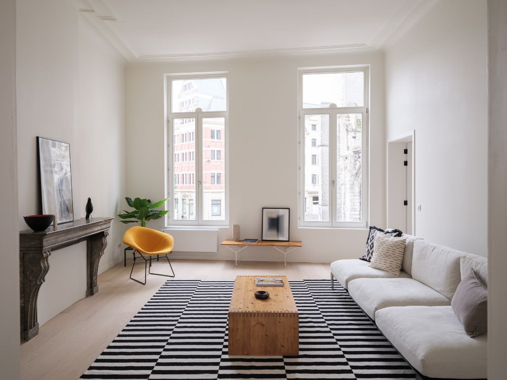 Luxueus appartement met groot volume en terras op toplocatie aan de Sint-Michielskerk foto 5