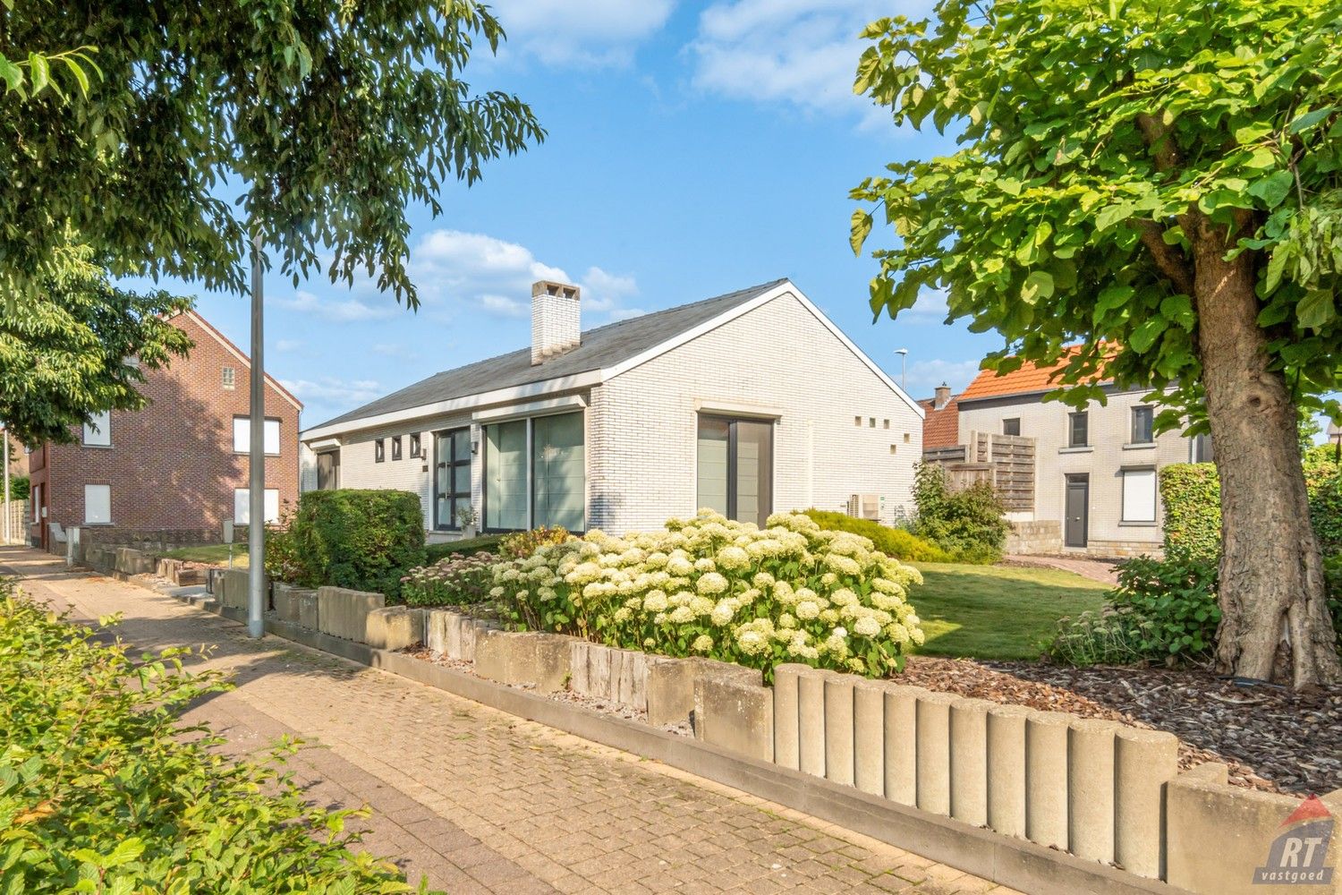 Instapklare bungalow met 3 slaapkamers gelegen in het rustige Velm foto 26