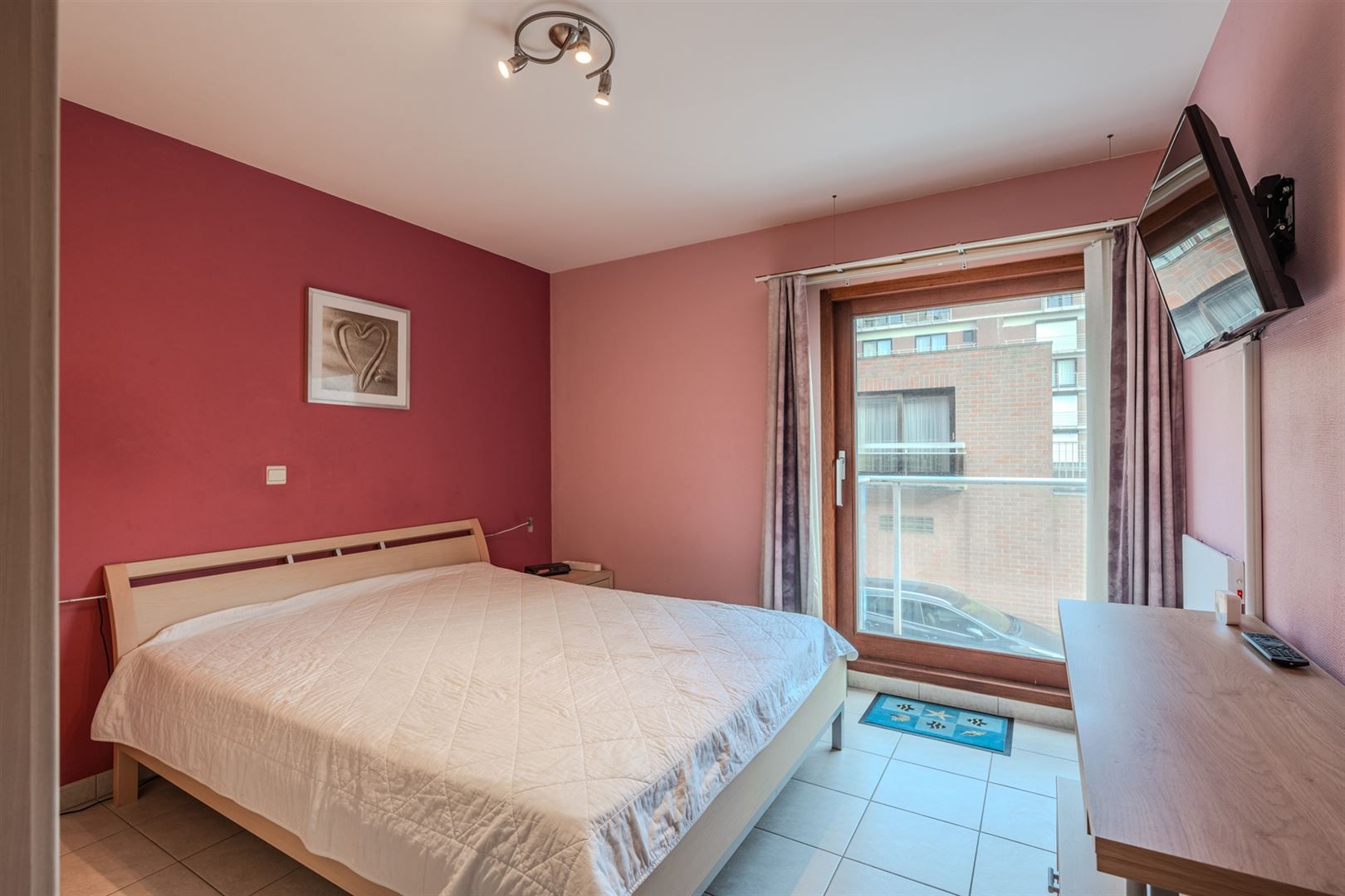 appartement met zonnig terras foto 16