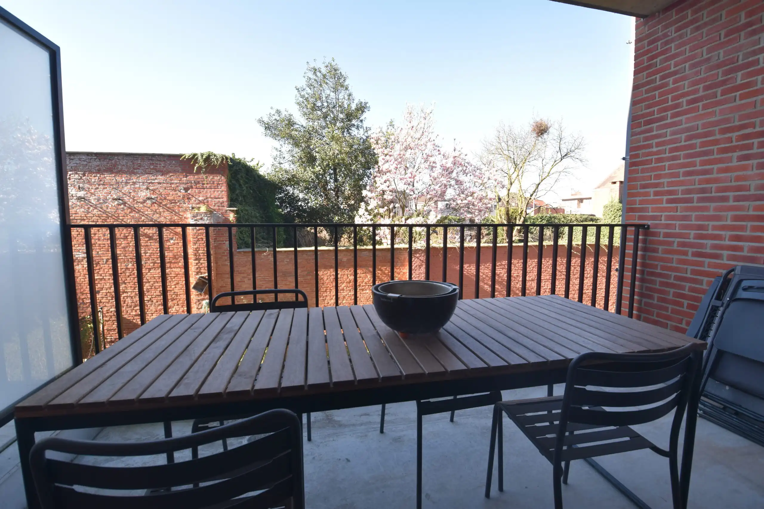 Recent energiezuinig appartement in Sint-Niklaas foto 9