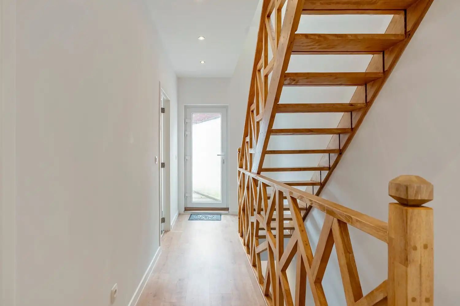 Stijlvol gerenoveerde woning (3slpk) in het hart van Aarschot (Volledig conform) foto 8