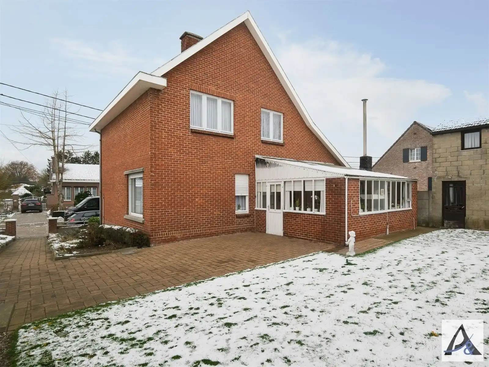 Charmante woning met 4 slaapkamers foto 4