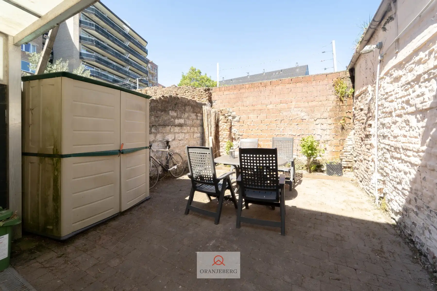Gezellige woning met koer vlakbij Gent Zuid foto 2