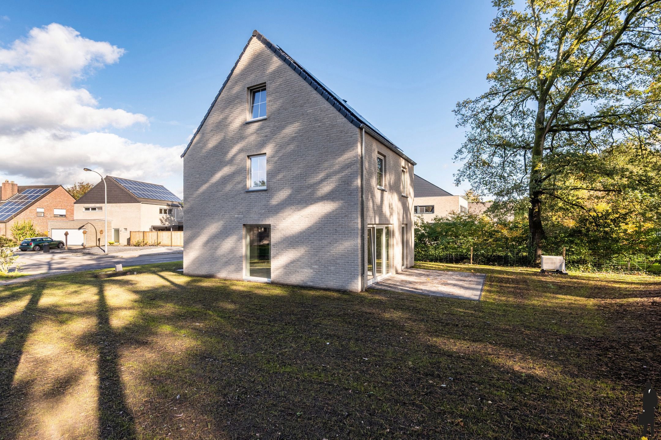 Nieuwbouwwoning met 3 slpk. en riante zolder nabij groen foto 4