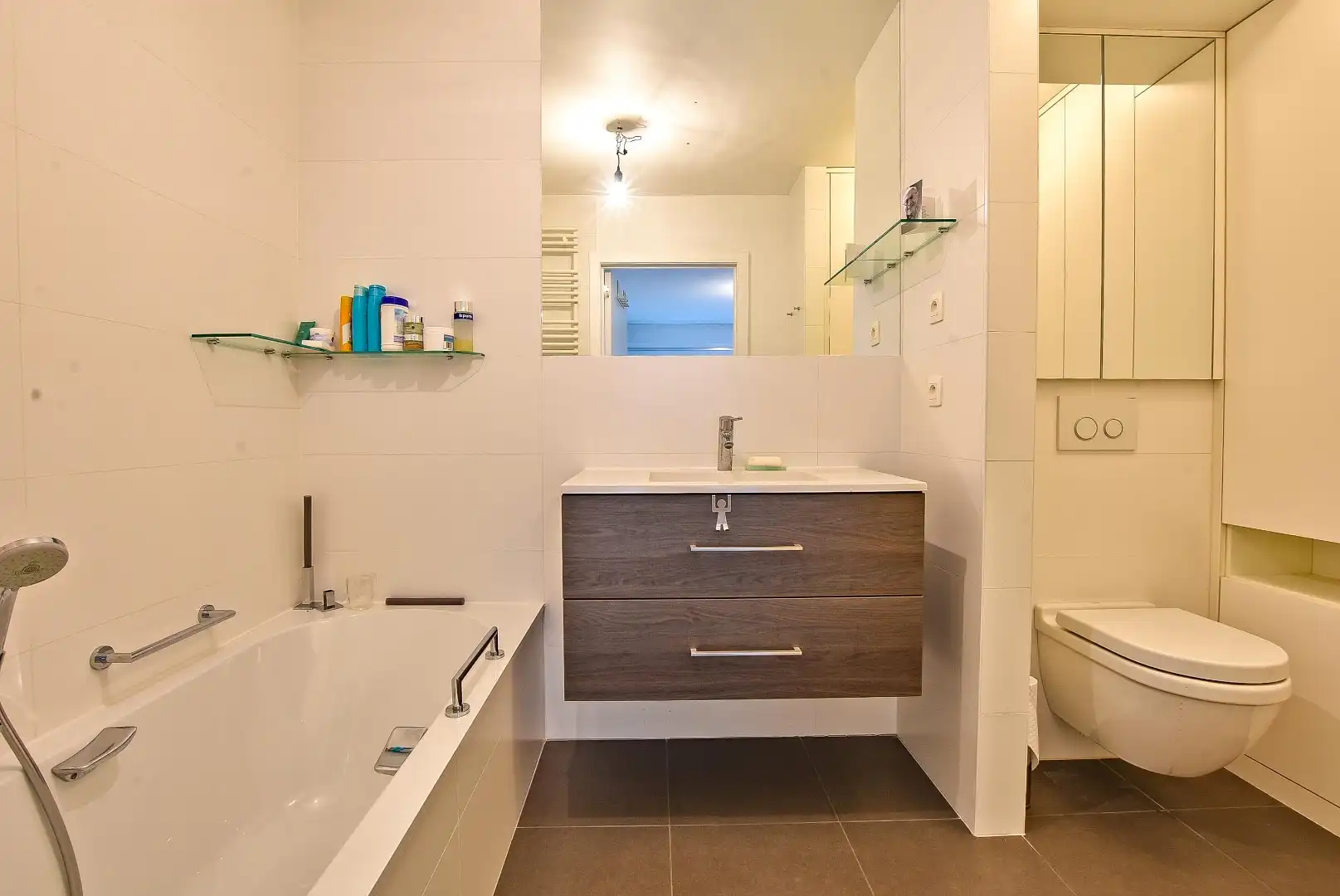 Luxueus praktisch appartement (122m² + 30 m²) met rondom terrassen te Nieuwpoort-Stad foto 14