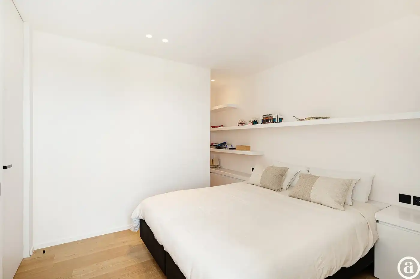 Luxueus appartement (4 slpk) met frontaal zicht op Zegemeer. foto 29