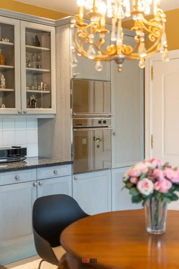 Prachtige villa in residentiële woonwijk foto 16