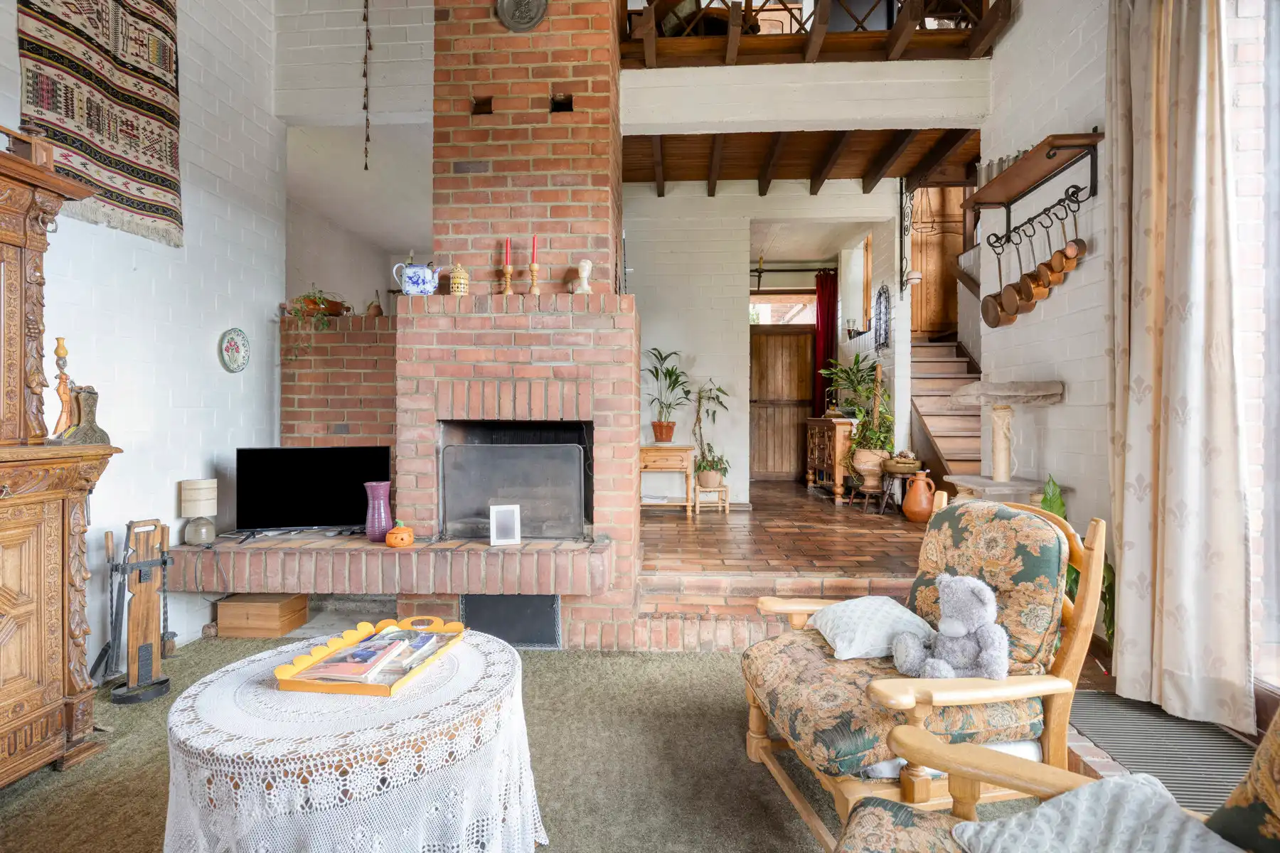 Villa met 5 slaapkamers, tuin en dubbele garage foto 5