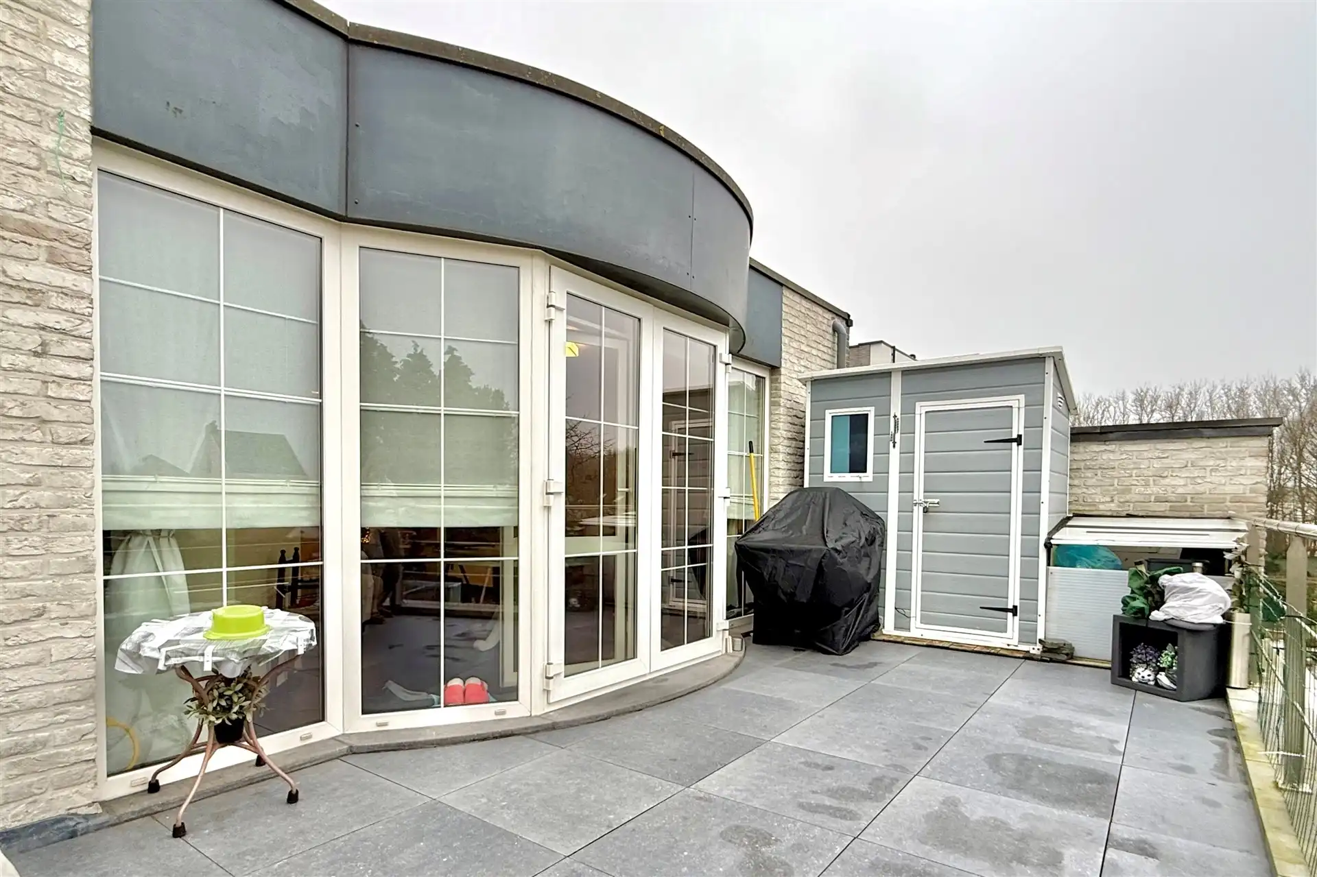 Mooie duplex met terras en parking foto 7