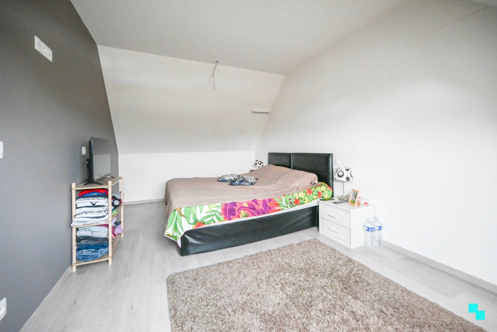 Duplexappartement nabij centrum Oostrozebeke foto 9