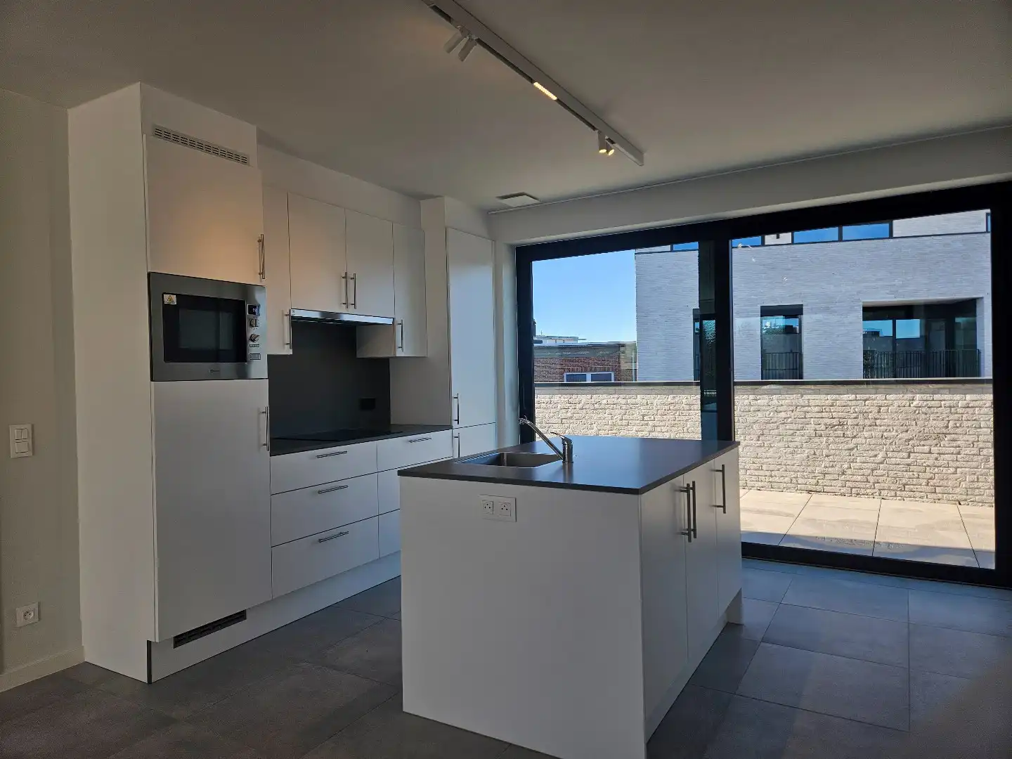 Nieuwbouwappartement met 2 slaapkamers in het centrum van Mol! foto 3