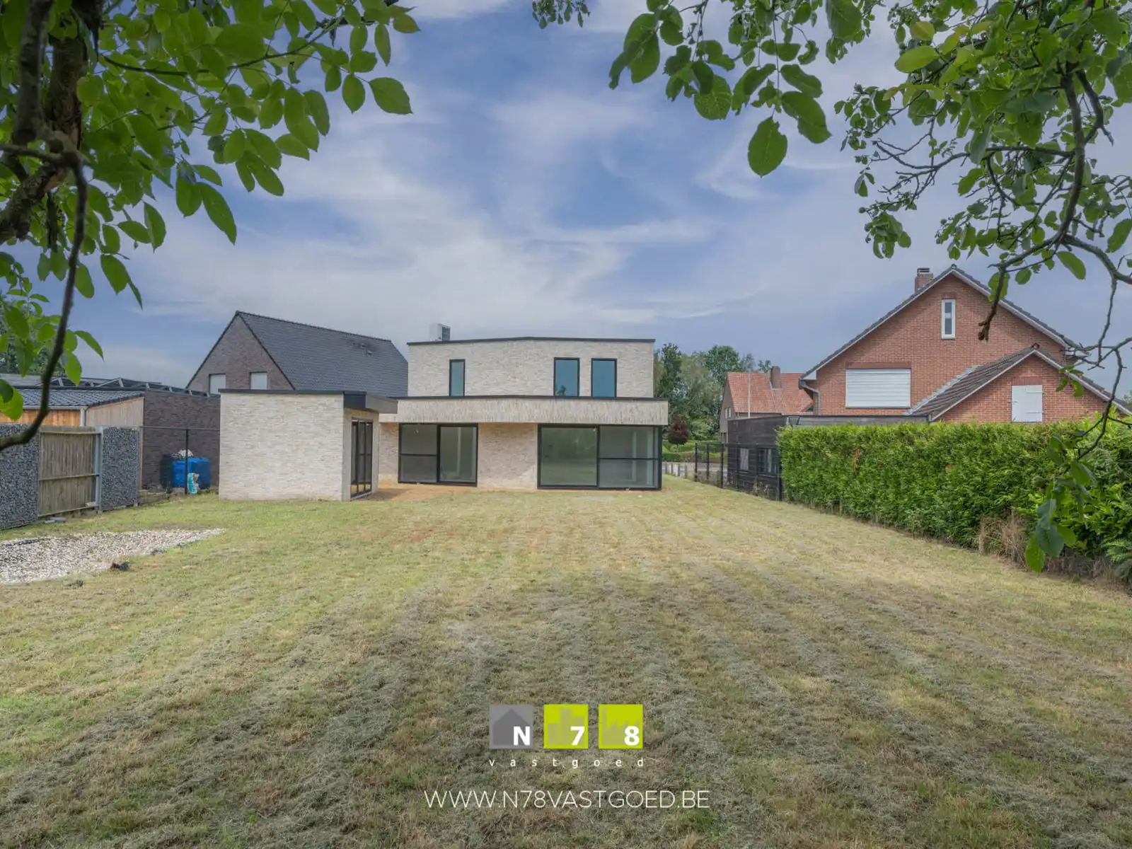 Huis te koop foto 2