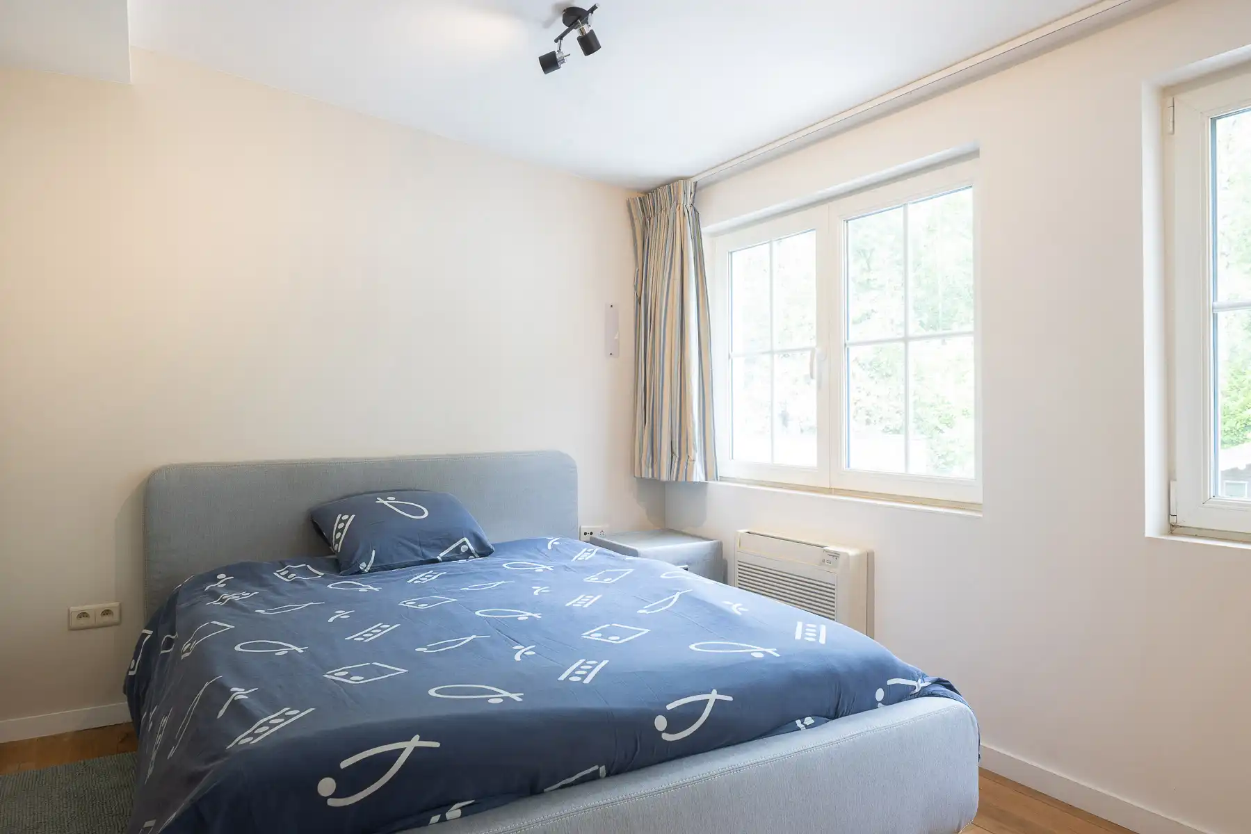 Ruime villa, 4 slpk, 4 bdk, polyvalente tuinstudio foto 28