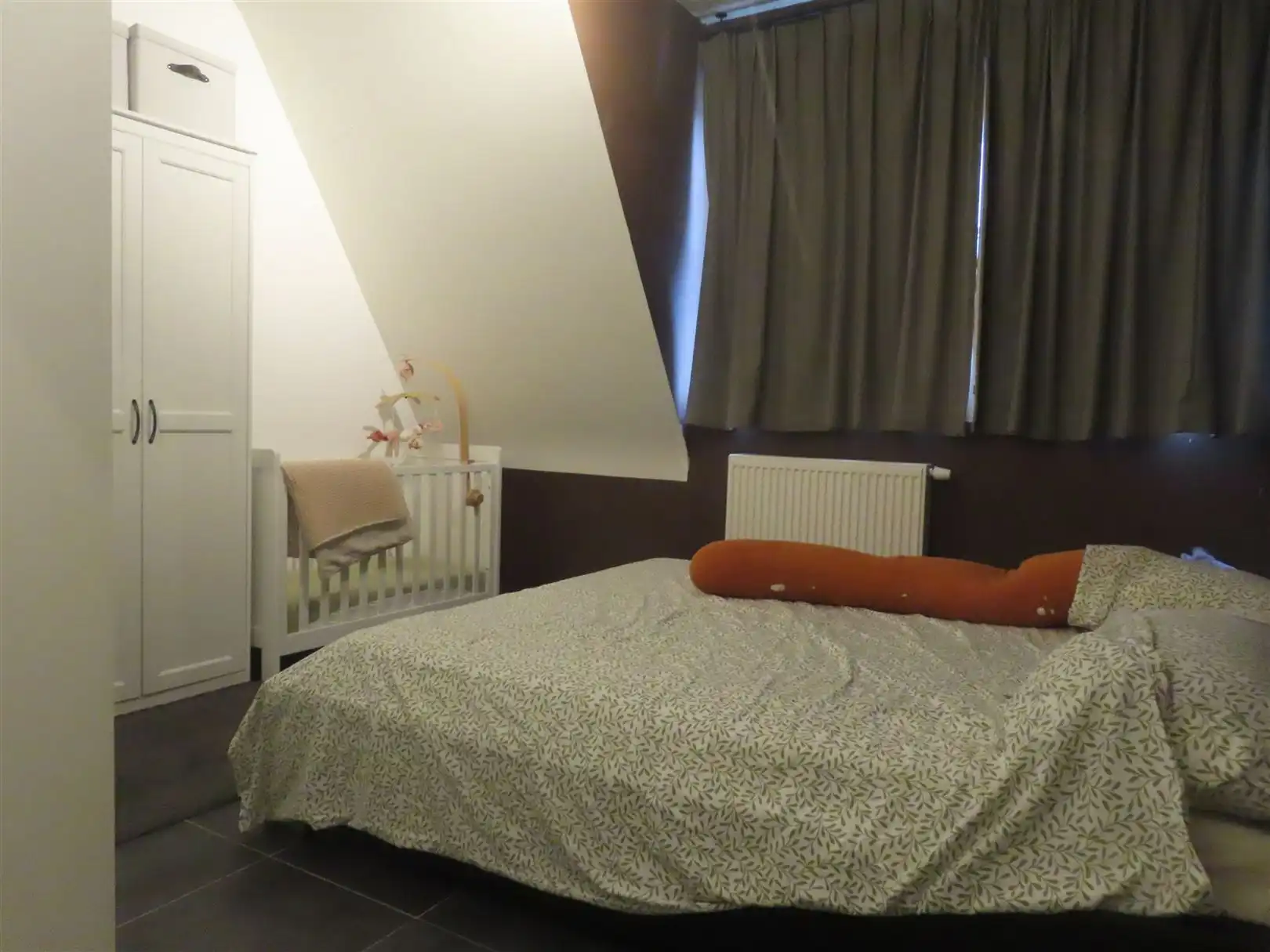 Duplex appartement met 2 slaapkamers, terras & carport foto 13