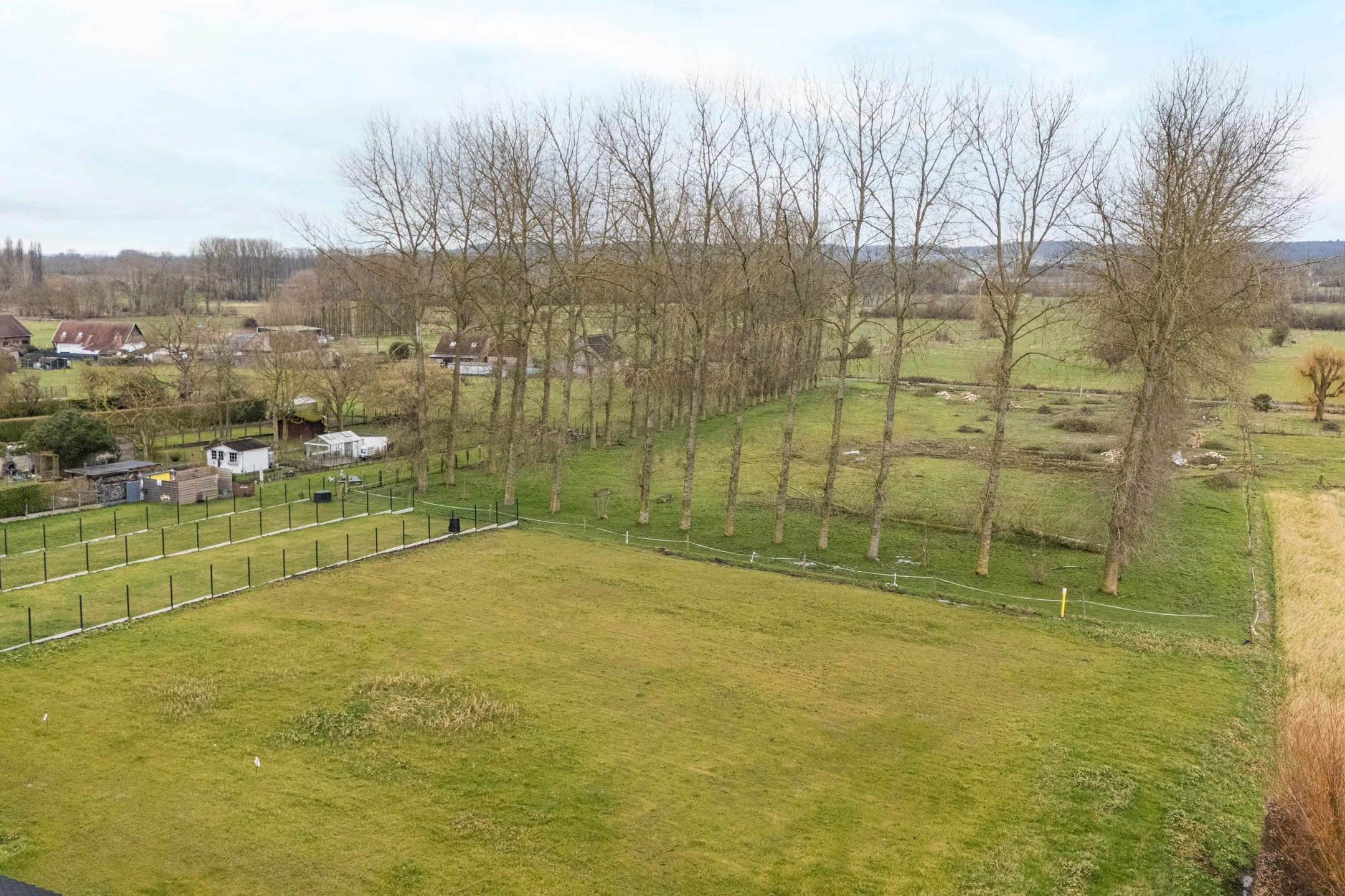 Prachtige nieuwbouwwoning omringd door groen en natuur. foto 20