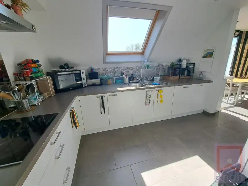 Instapklaar modern dak/duplexappartement (+-111m²) met magnifiek terras, garage en autostaanplaats foto 10