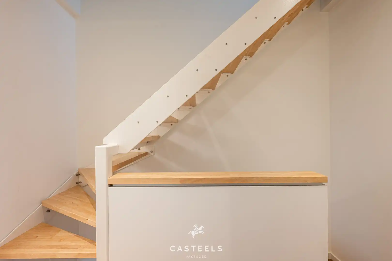 Recent gerenoveerde woning met garage in Gentbrugge foto 12