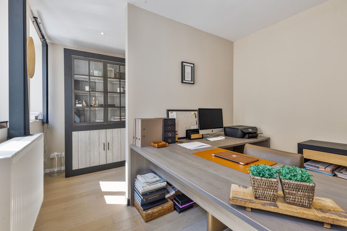 AANTREKKELIJKE woning in het hartje van Dudzele met 3 slaapkamers en tuintje foto 13
