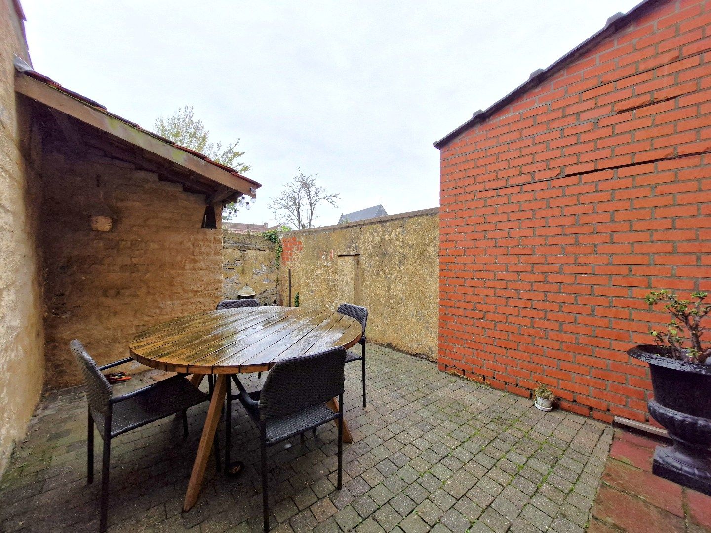 Knusse éénslaapkamerwoning in hartje Brugge. foto 7