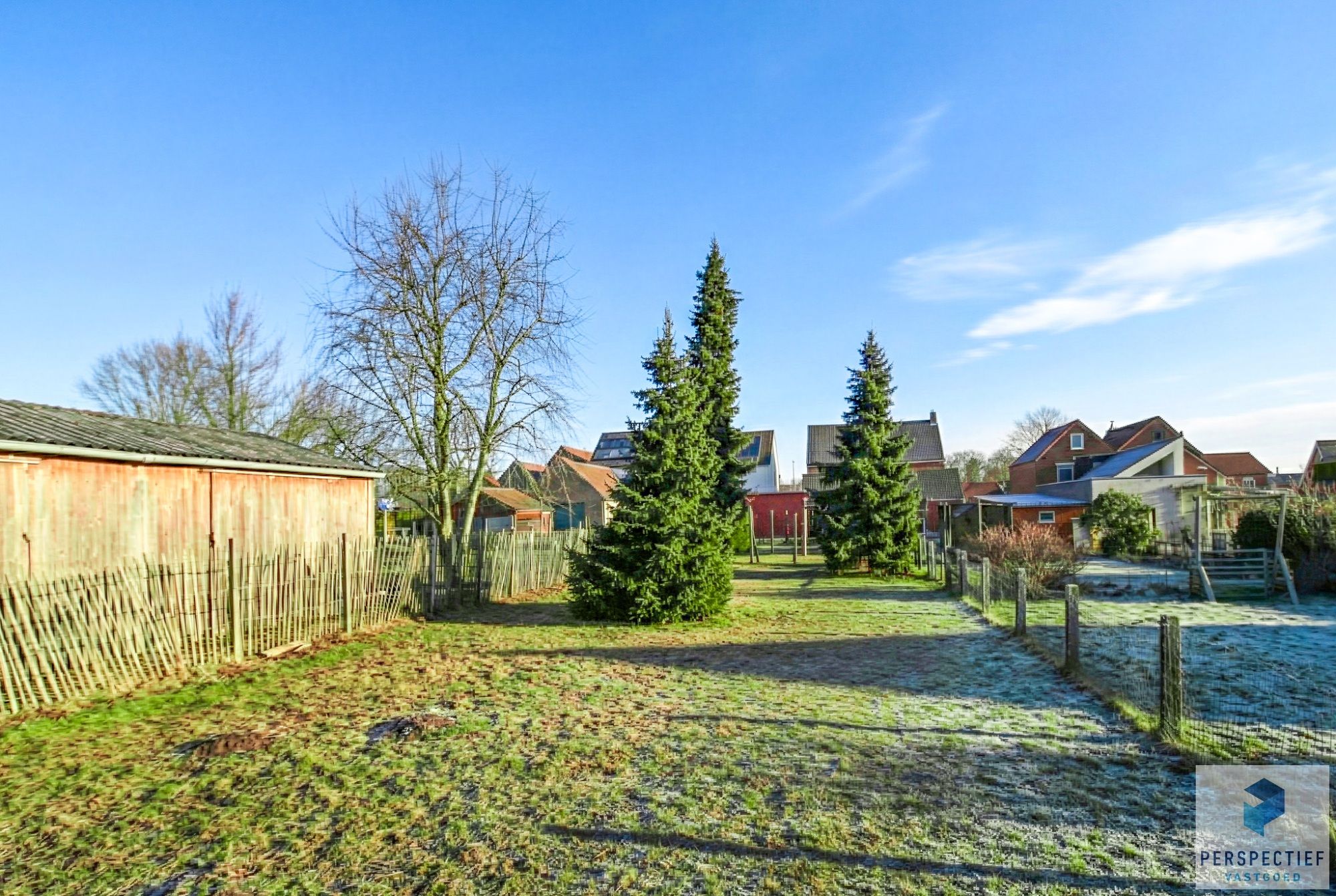 BEZOEKMOMENT ZATERDAG 17/01 VAN 9U TOT 10U30 | Goed onderhouden woning met 3 slpk en GROTE tuin op 1127 m² foto 2