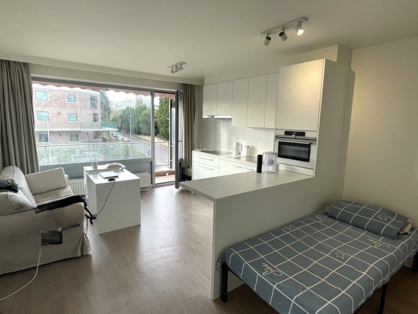 Volledig gerenoveerde studio foto 3