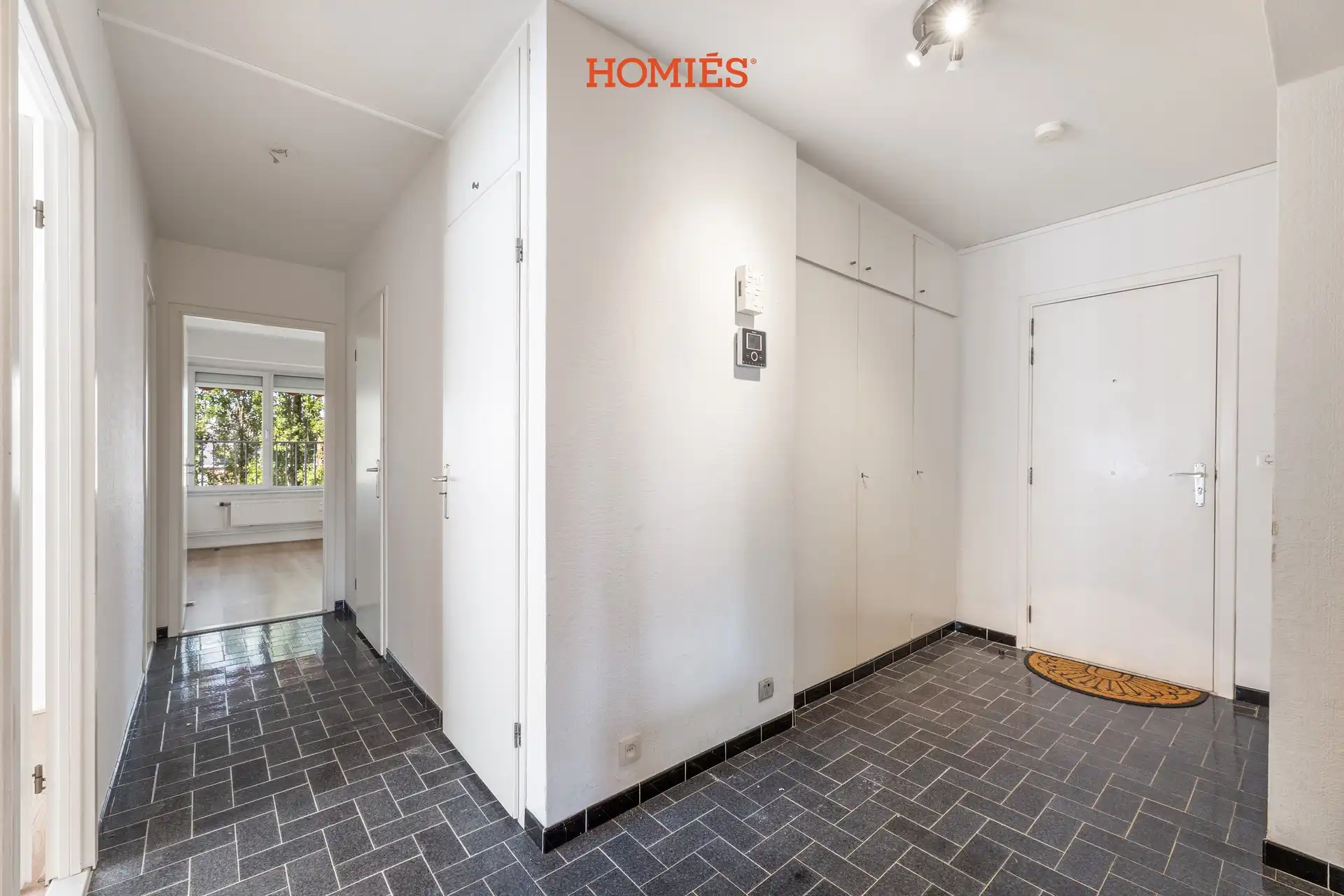 Ruim 3-slaapkamerappartement op toplocatie foto 5