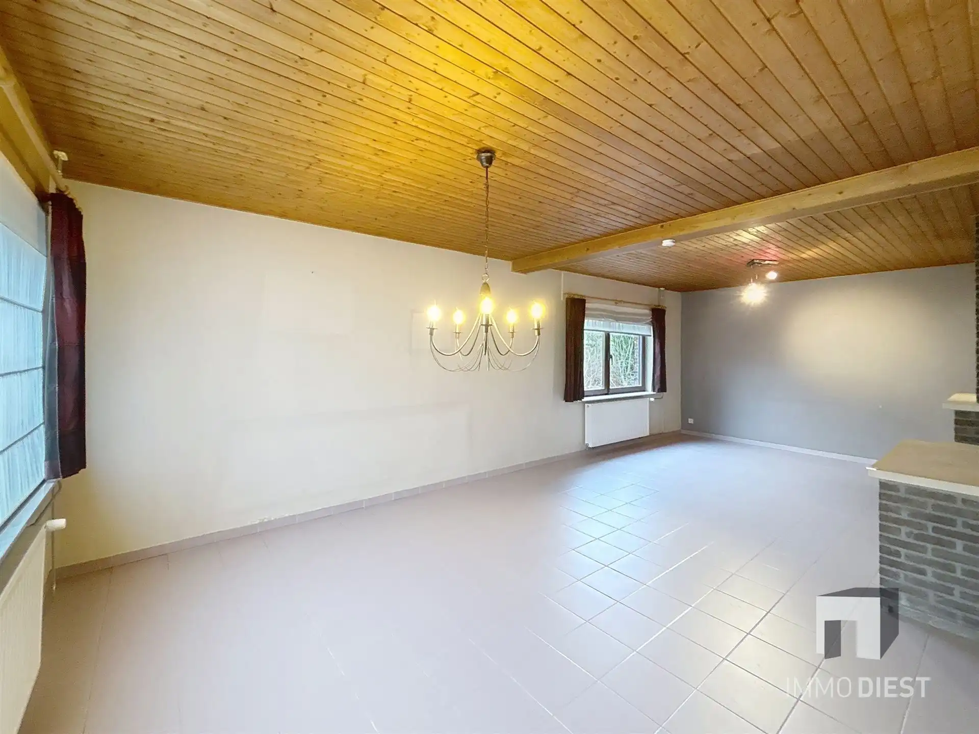 Charmante woning op 15,85are op uitstekende locatie foto 8