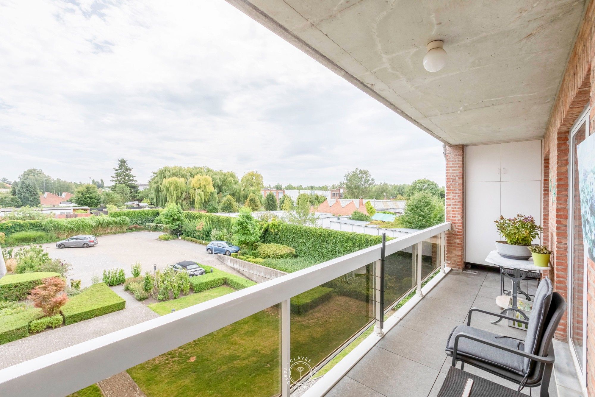 Stijlvol appartement op toplocatie: 3 slaapkamers, 2 badkamers en zonneterras foto 12