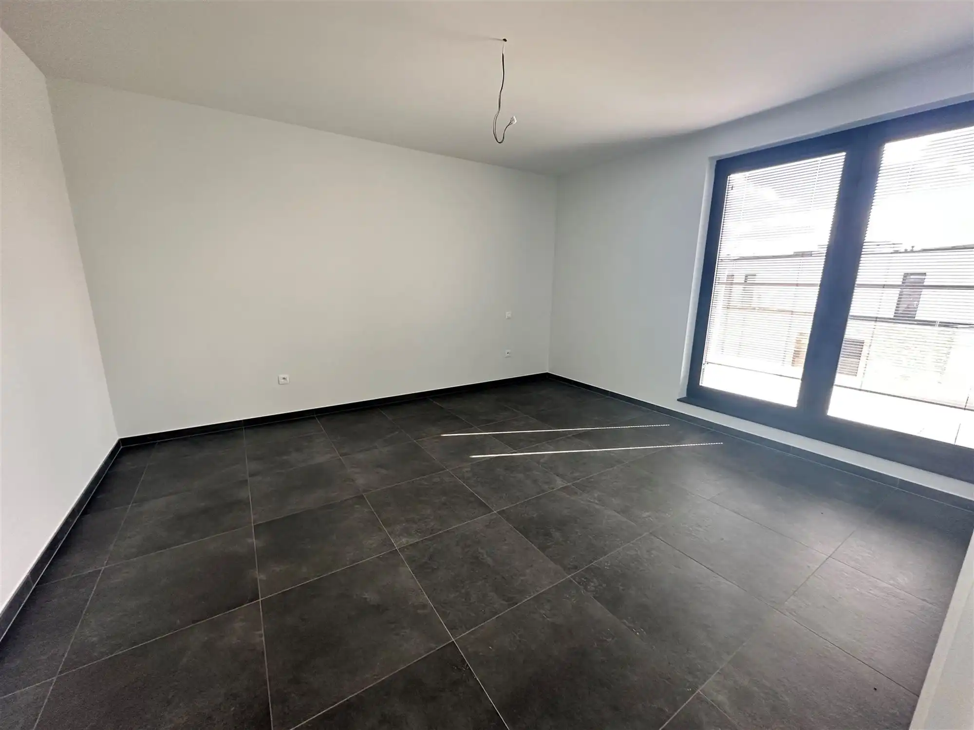 UNIEKE PENTHOUSE MET 2 SLAAPKAMERS, RUIME TERRASSEN EN GARAGE TE PAAL foto 4