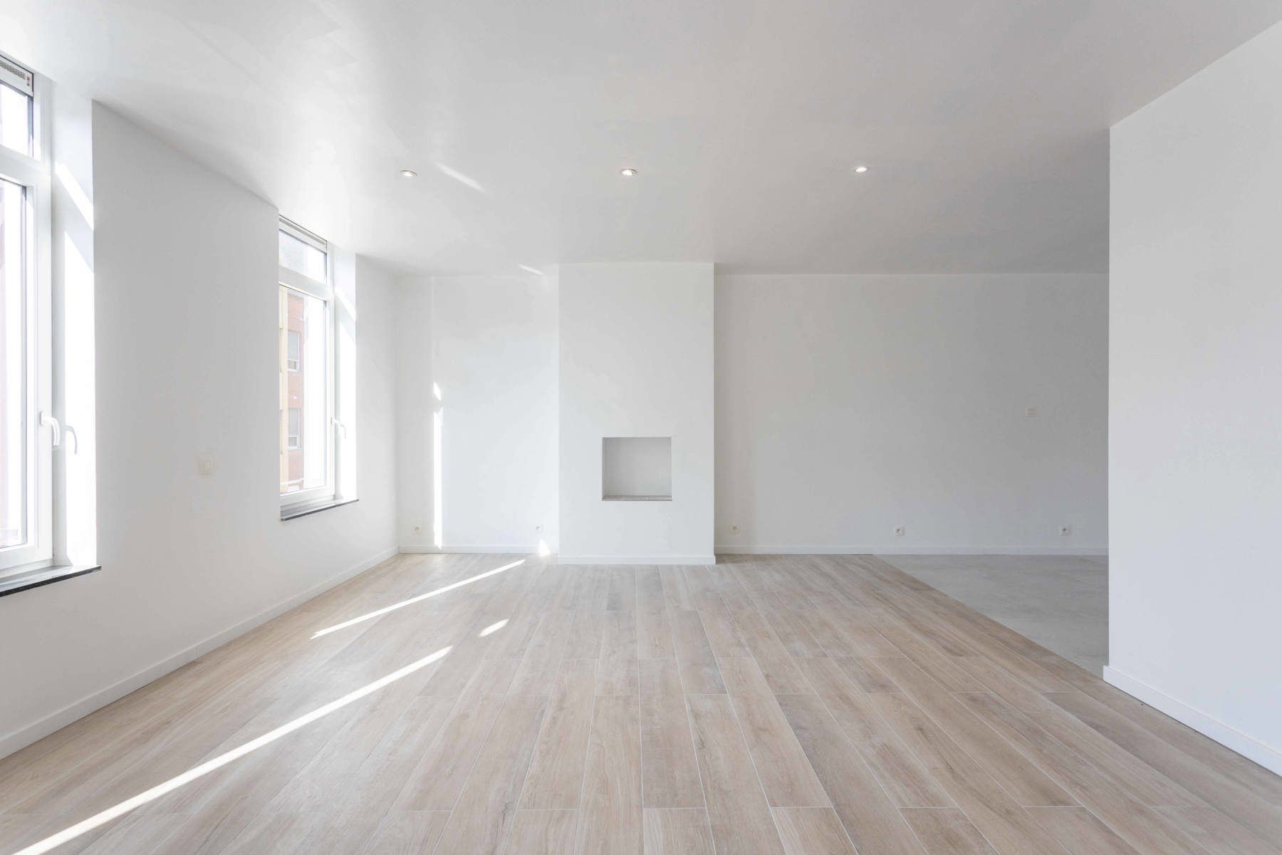 Volledig vernieuwd appartement met terras van 59m2! foto 6