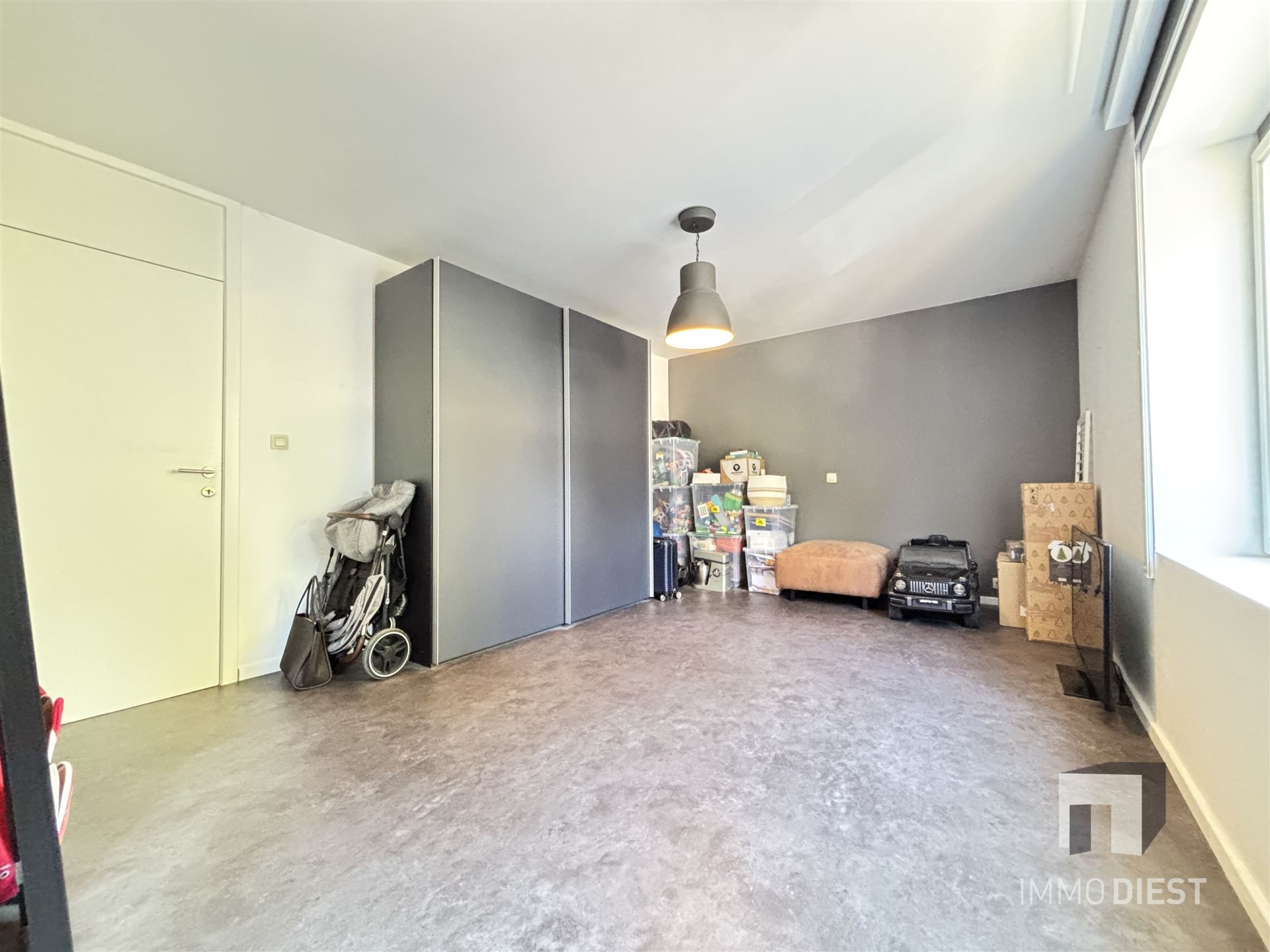 Opgefriste rijwoning dichtbij het centrum van Tessenderlo foto 15