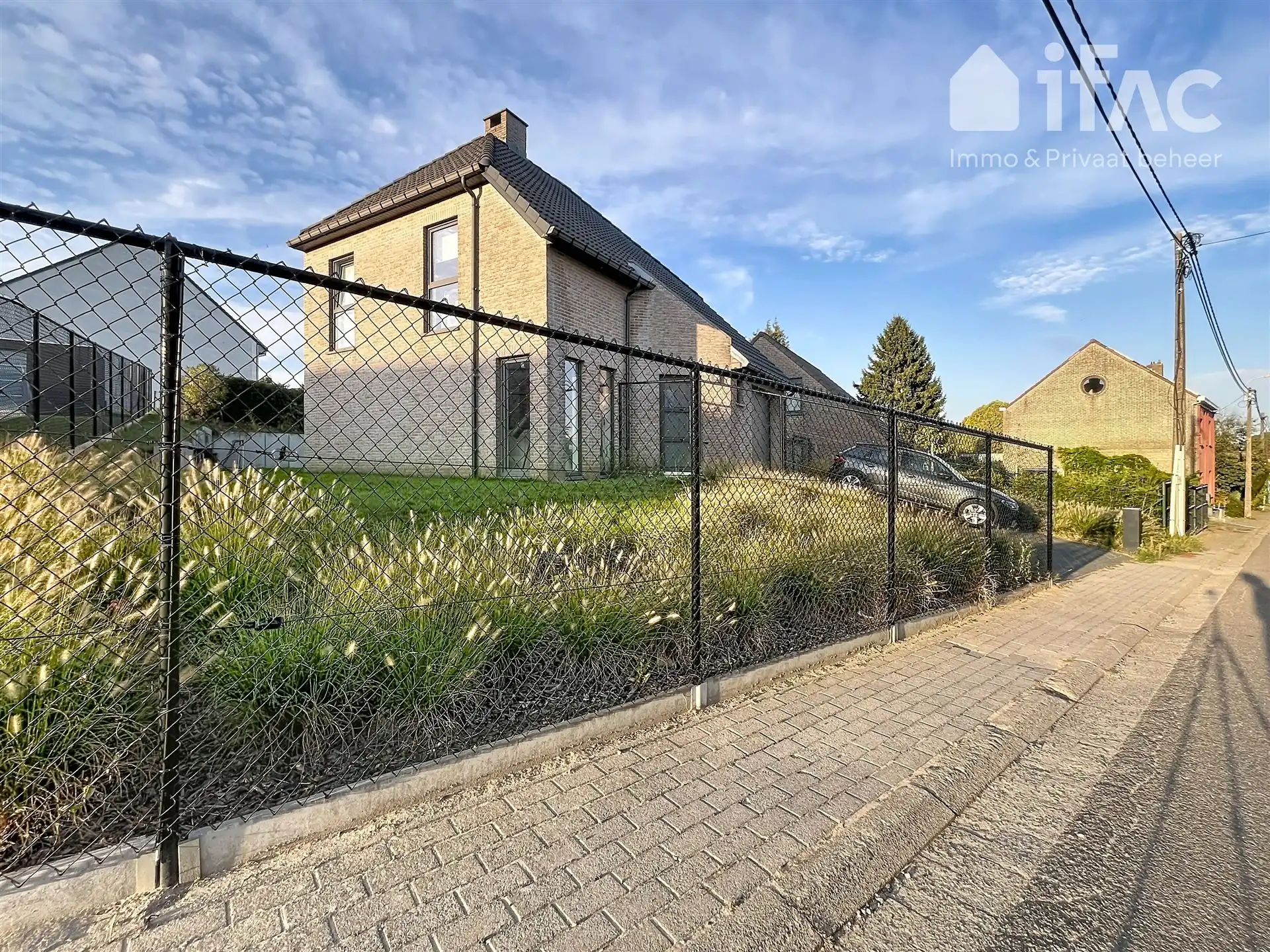 Villa met 4 slaapkamers en leuke tuin foto 18