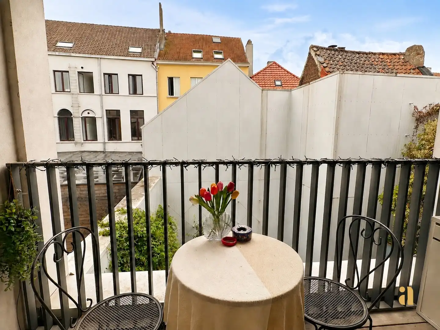 Eco-Chic Appartement: Zon, Stijl & Genieten foto 13