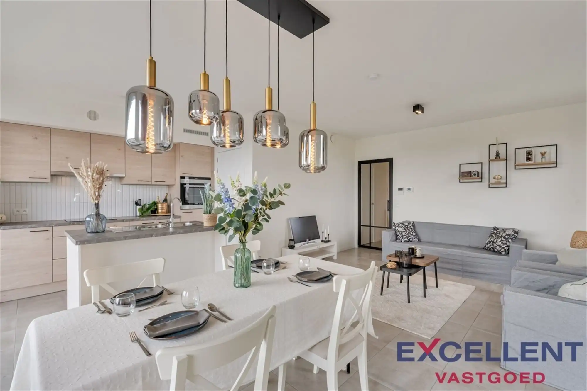 Prachtig nieuwbouwappartement centrum Deinze foto {{pictureIndex}}