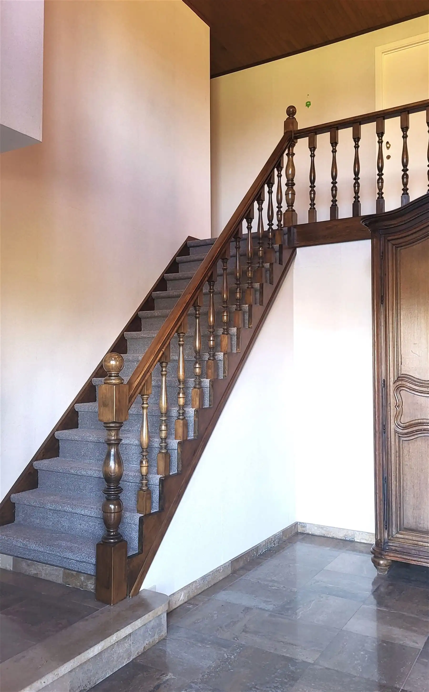 Ruime villa met 4 ruime slaapkamers foto 9