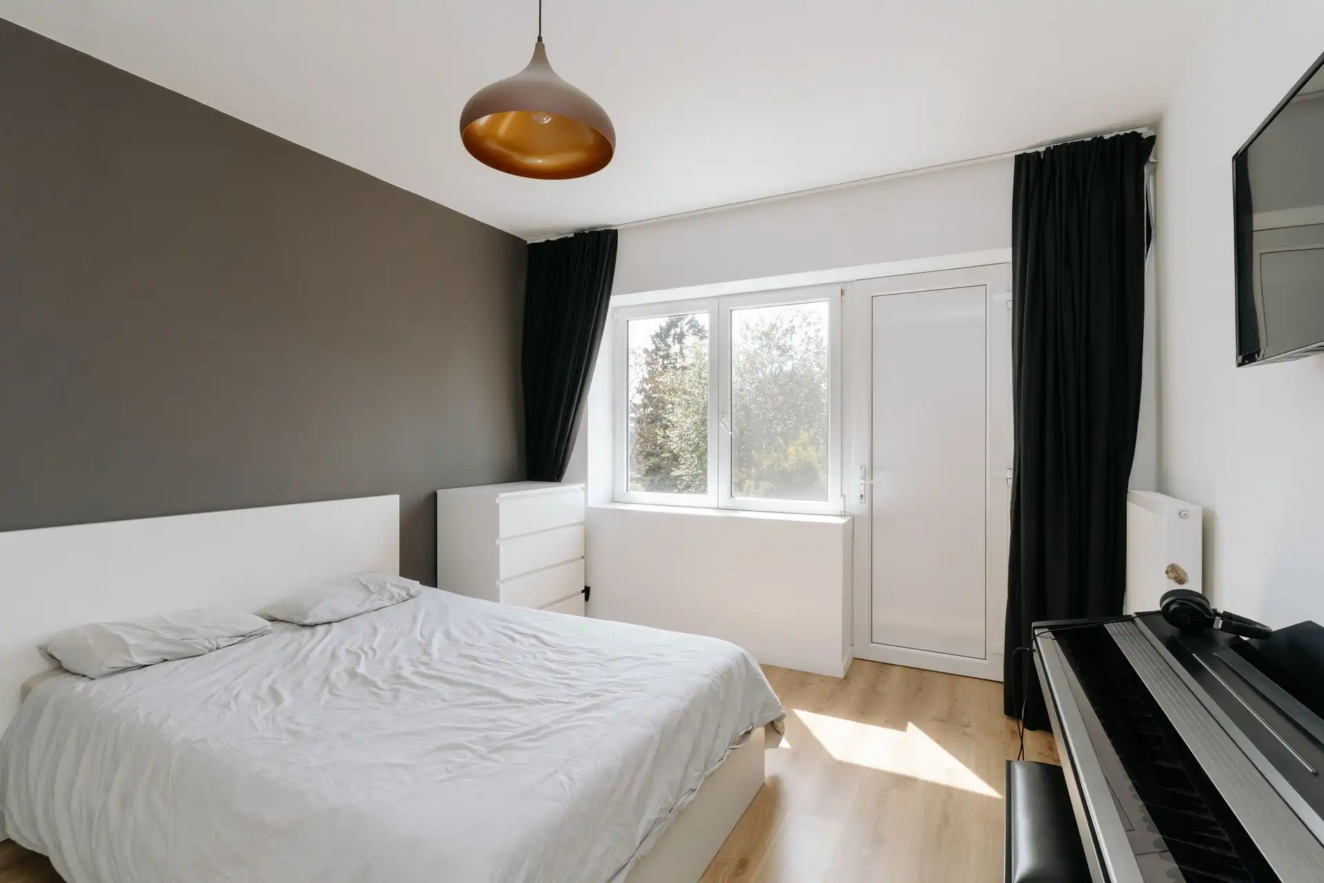 Instapklaar appartement met groen uitzicht in Edegem foto 11