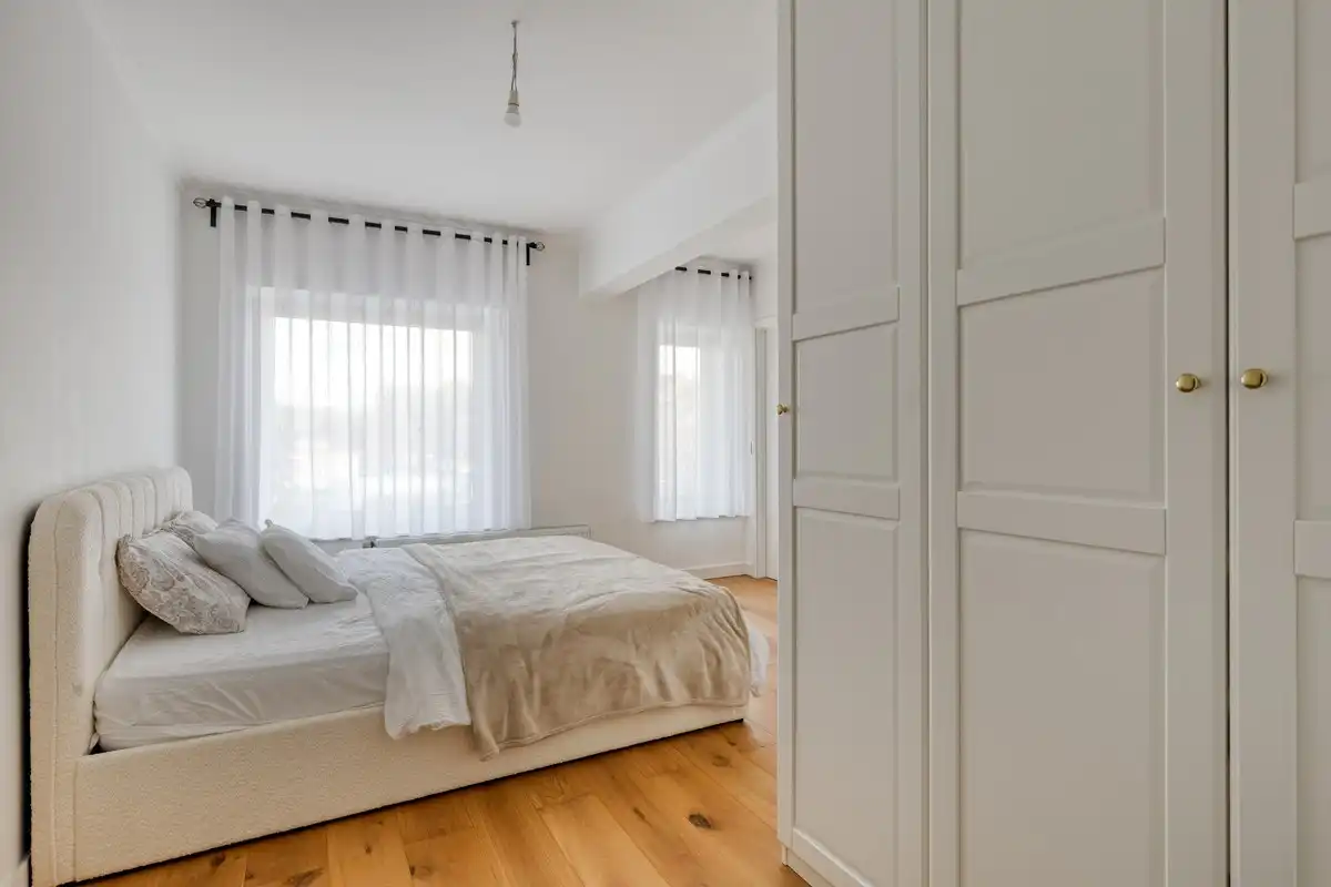 Uitzonderlijk appartement van 190 m², volledig gerenoveerd, in het centrum van Strombeek foto 9