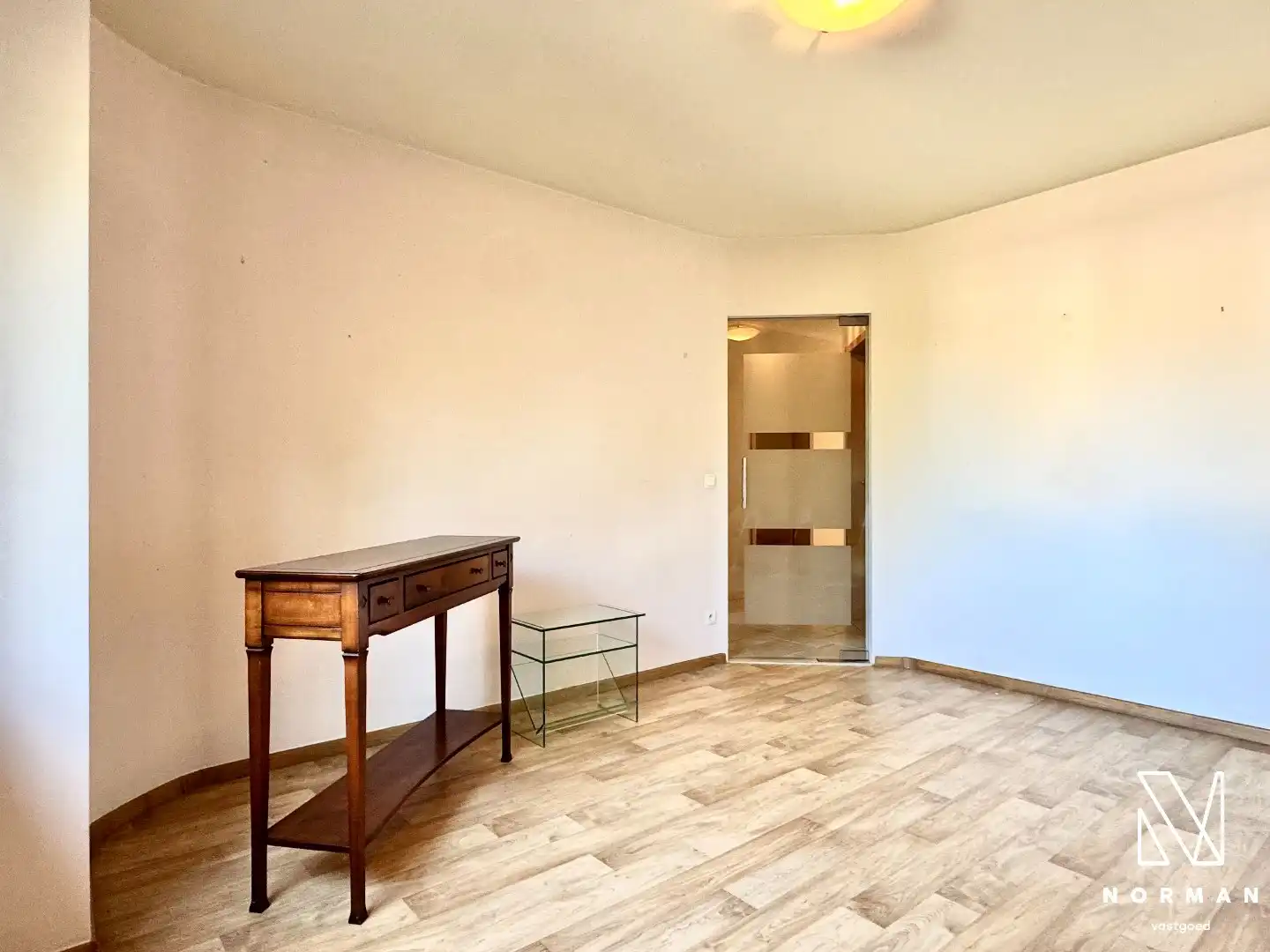 Gelijkvloers 2-slaapkamer appartement met tuin en garage te koop in Leupegem! foto 11