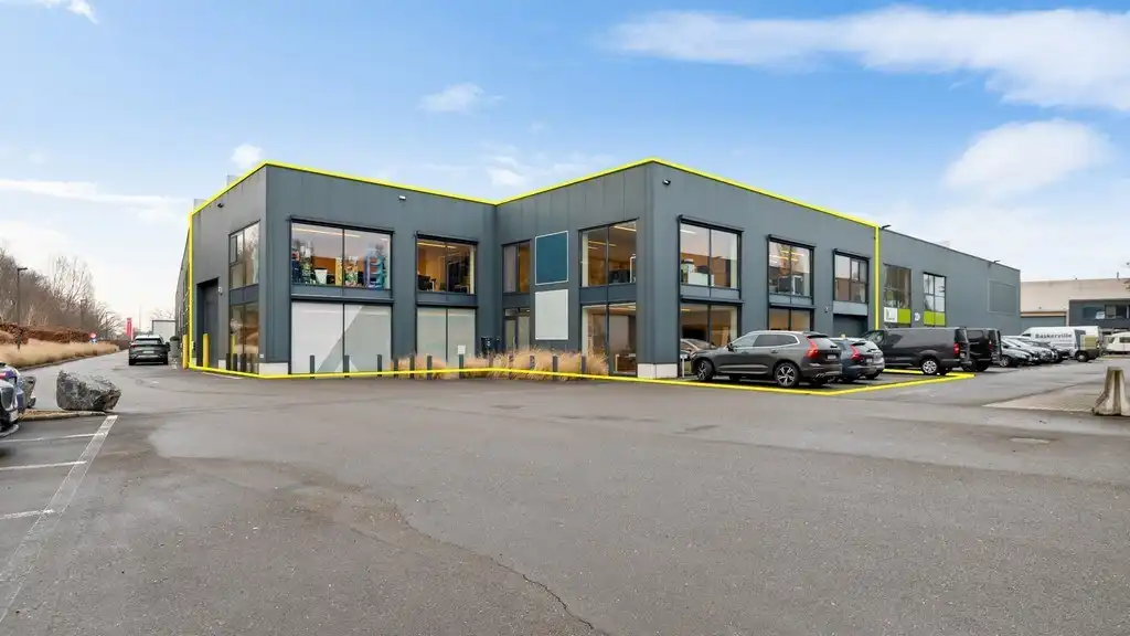 Moderne kantoren te koop nabij E19 in Kontich foto {{pictureIndex}}