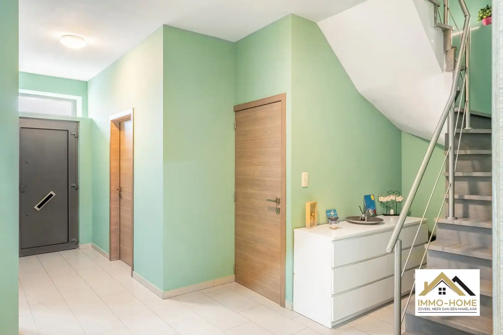 Instapklare woning met 4 slaapkamers EN groot atelier! foto 21