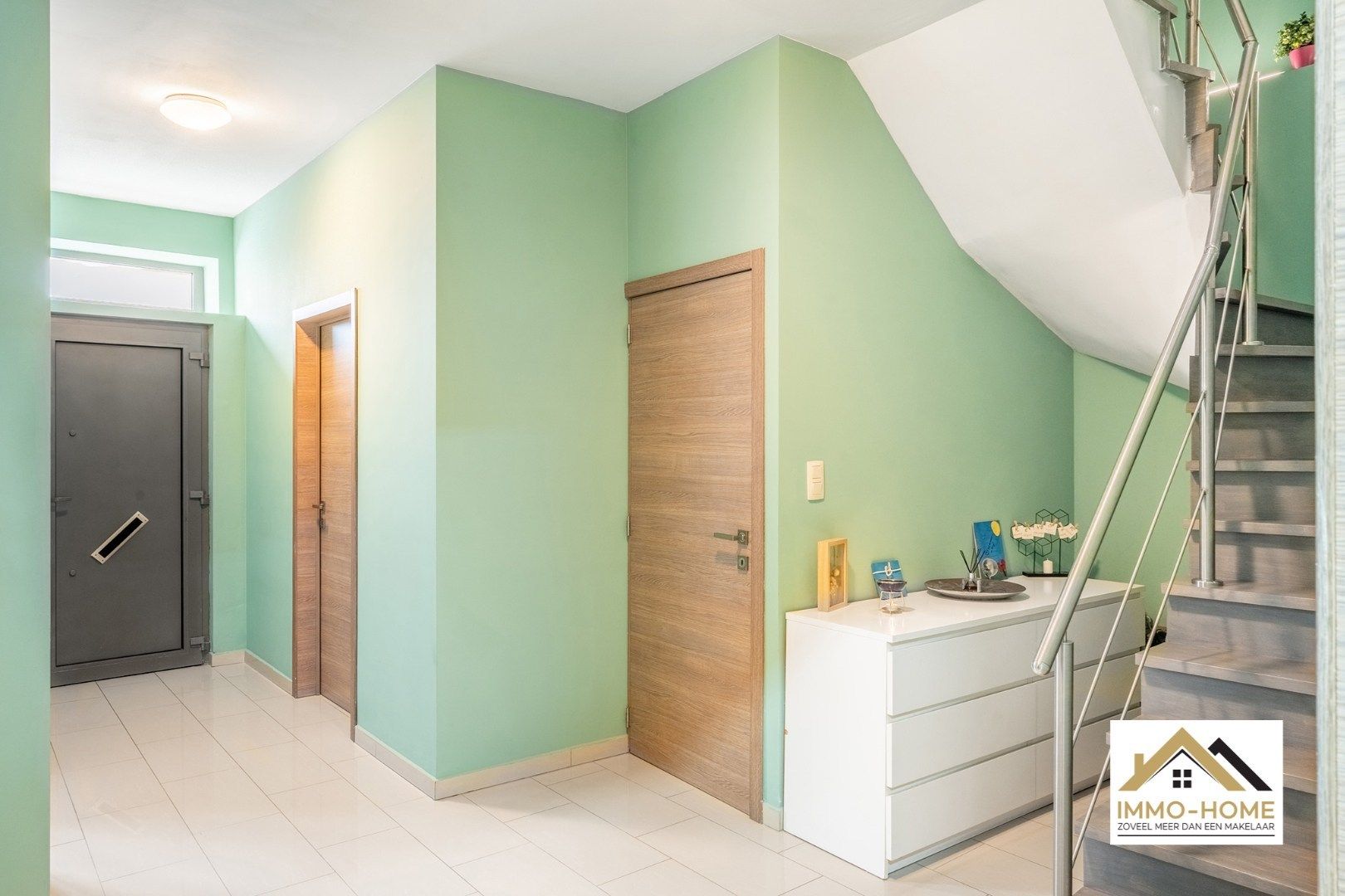 Instapklare woning met 4 slaapkamers EN groot atelier! foto 21