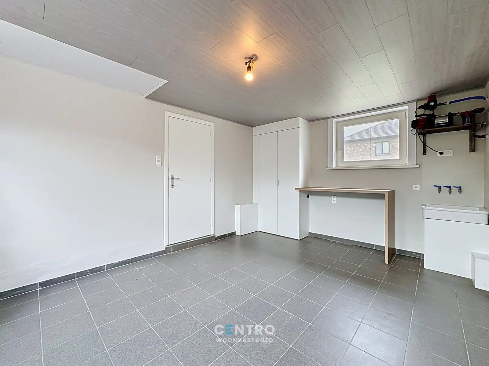 Instapklare woning met alle COMFORT te Maldegem! foto 10