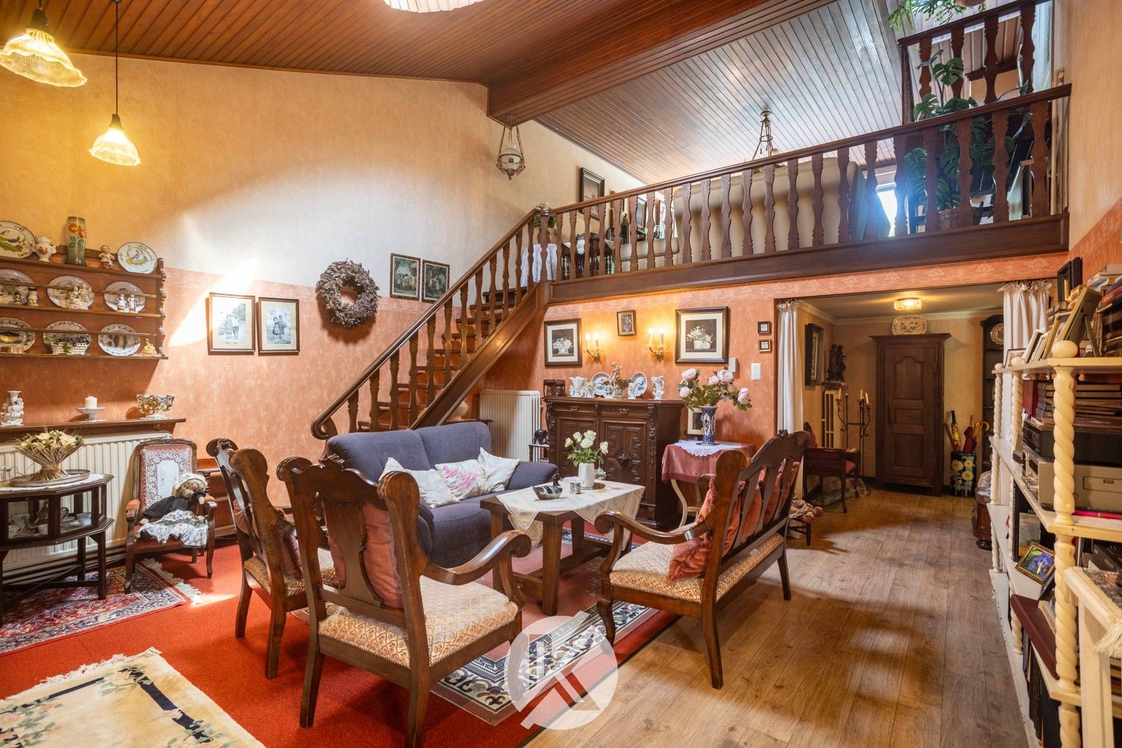 Woning op een ruim perceel met uitzicht op agrarisch gebied foto 11